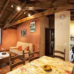 Rurales Les Xanes Landhaus *