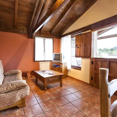 Rurales Les Xanes Casa rural *