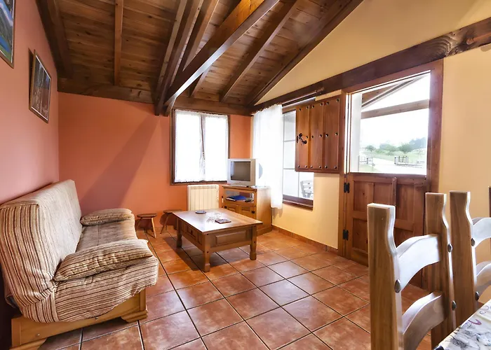 Rurales Les Xanes Country house *