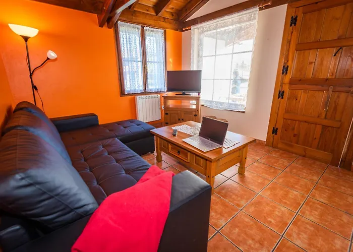 Rurales Les Xanes Country house *