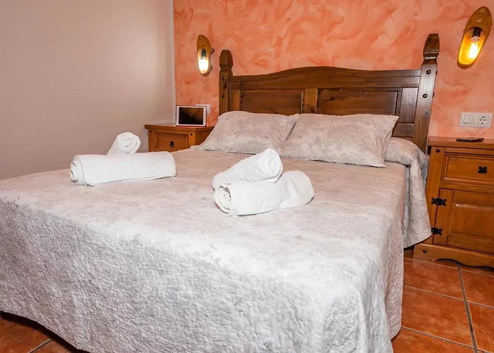 Rurales Les Xanes Country house