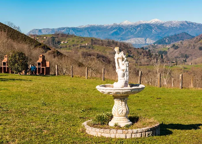 Rurales Les Xanes Country house *